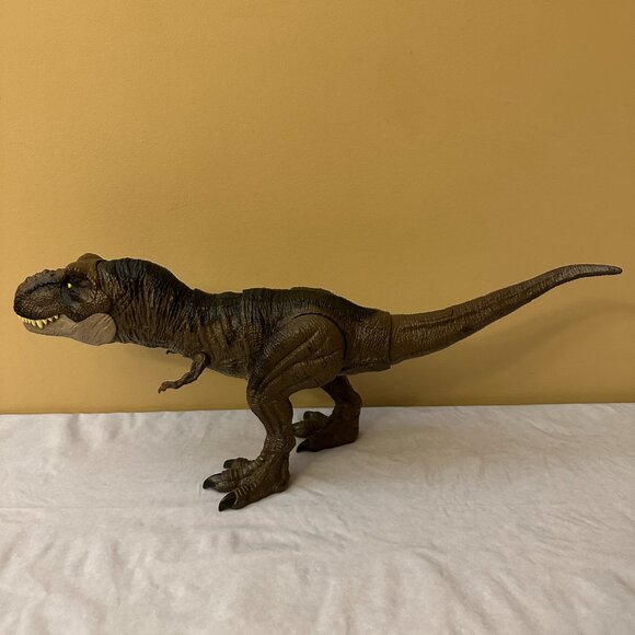 2 Jurassic World T-Rex Dinosaur Action Figures / Epic Roarin' & Thrash 'N Devour - Picture 6 of 16